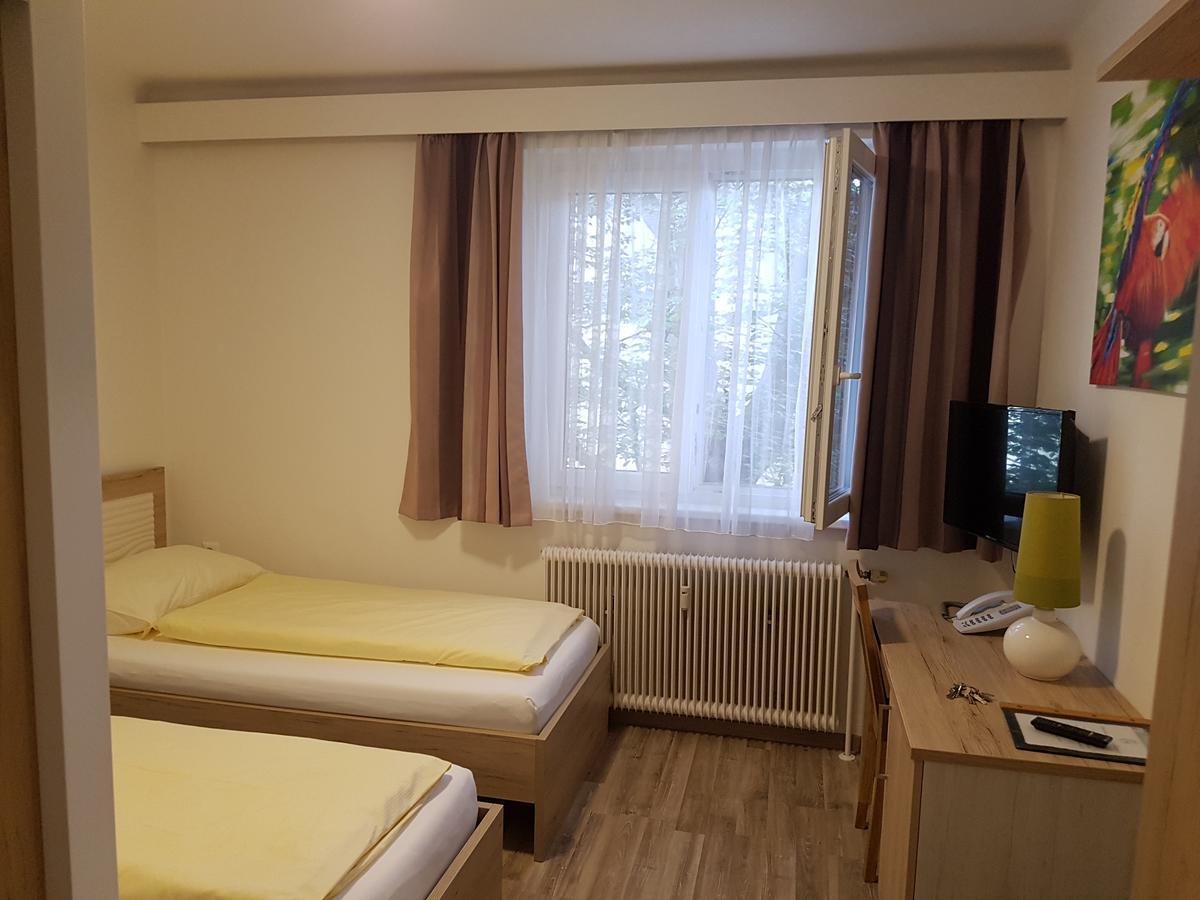 Hotel Lenau Stockerau Zewnętrze zdjęcie